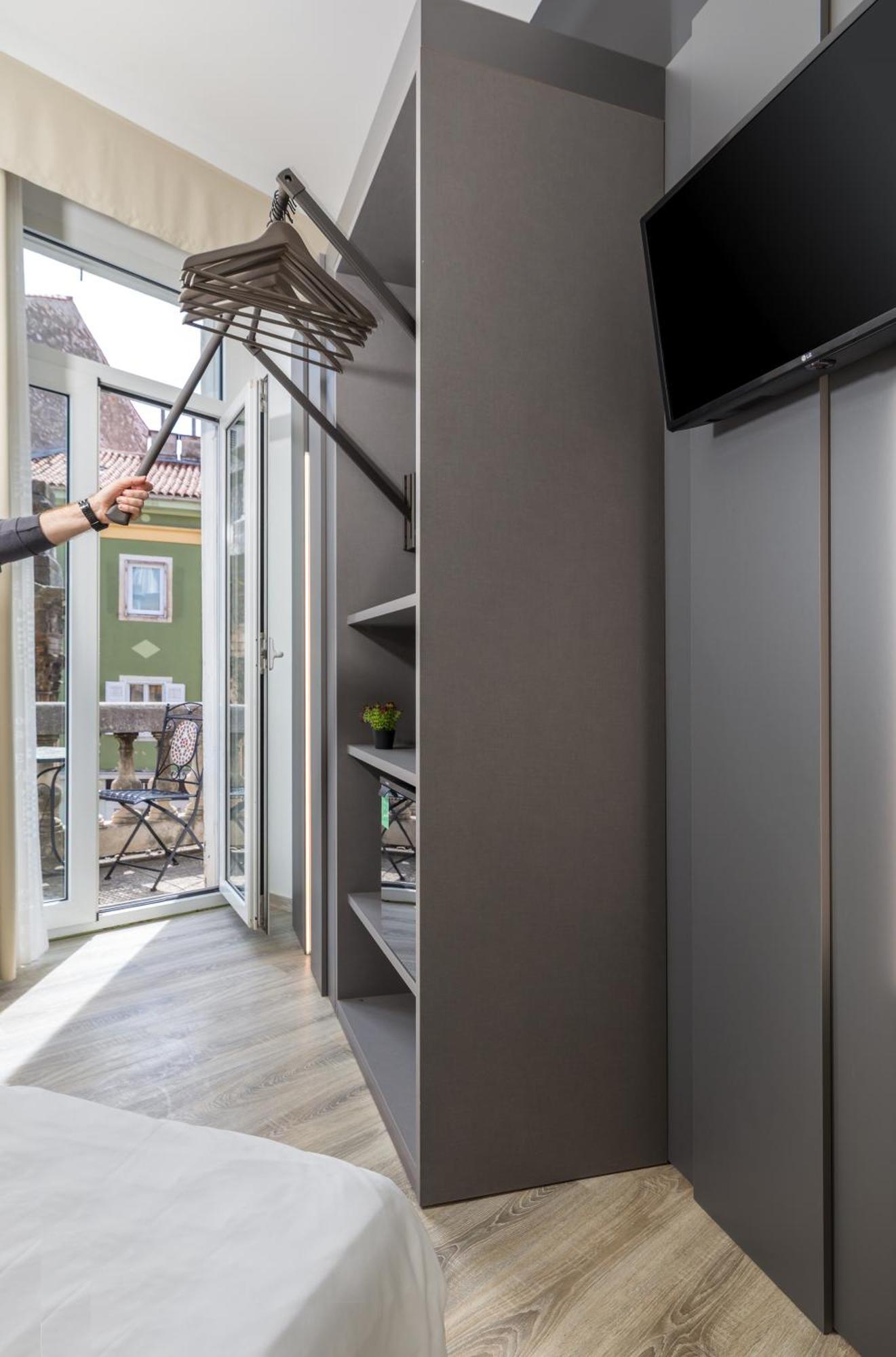 Boutique Suites Joyce Пула Екстериор снимка