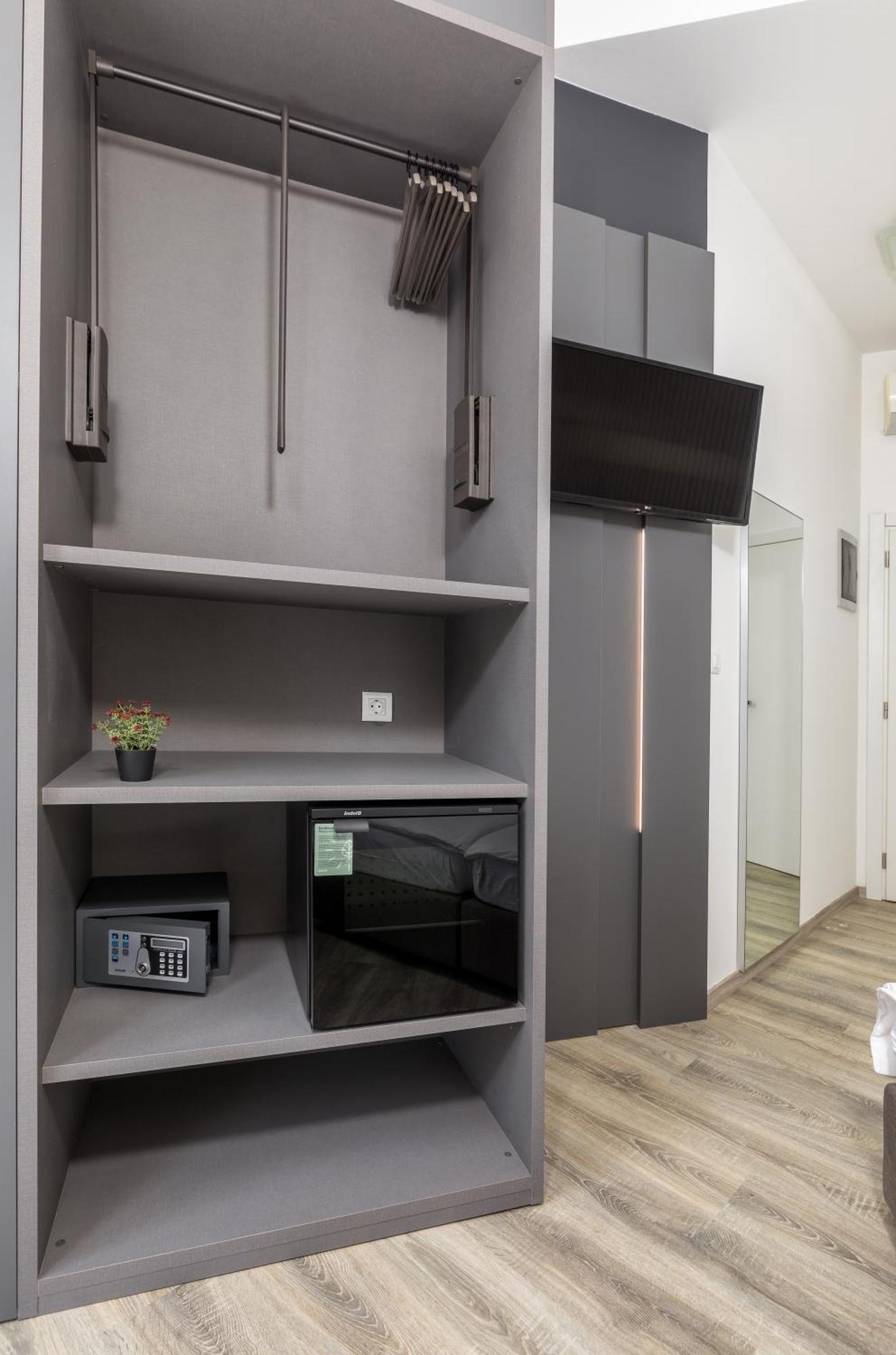 Boutique Suites Joyce Пула Екстериор снимка